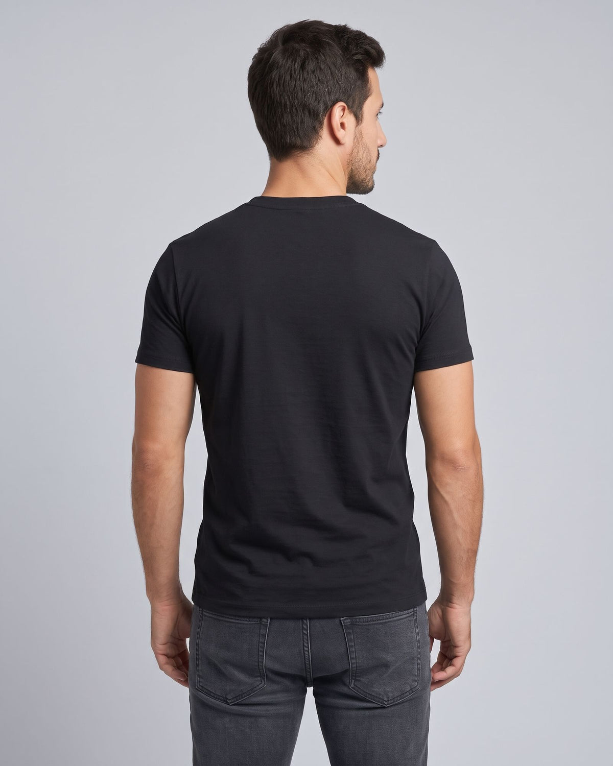 Remera Clásica Negro - espalda